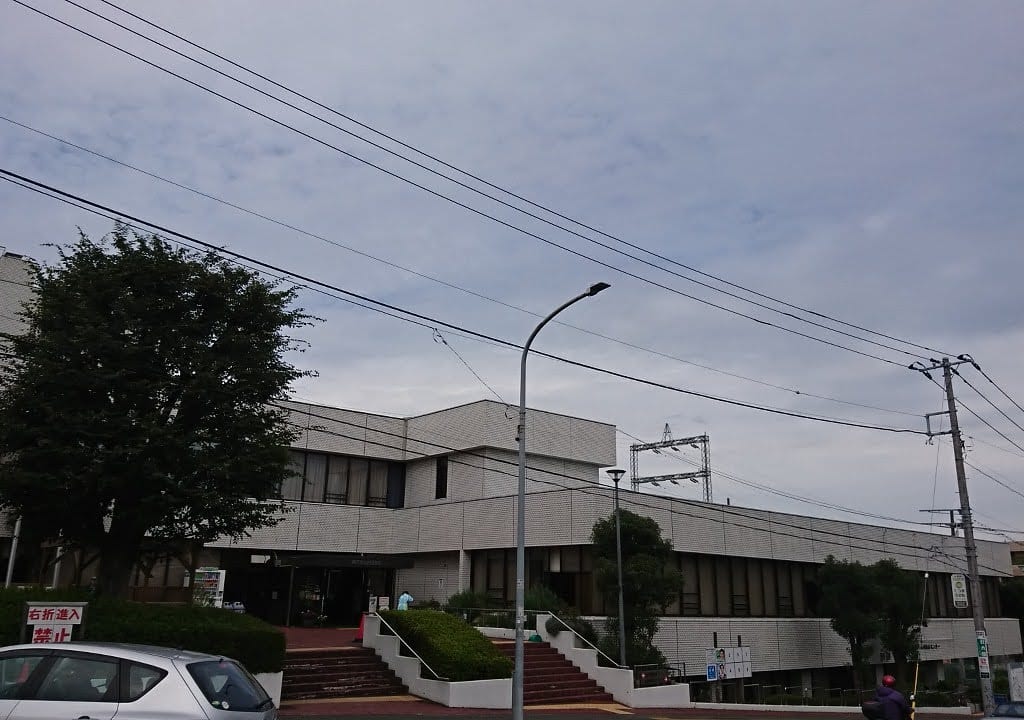 横浜市山内図書館