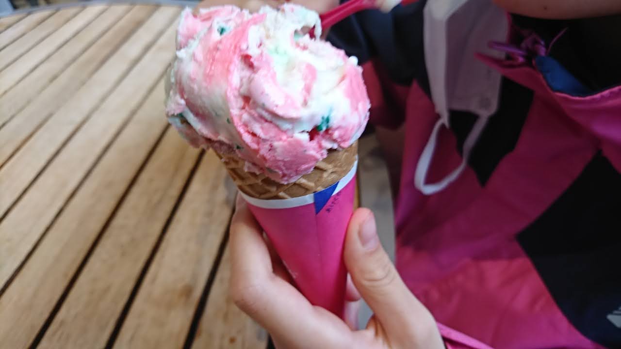 サーティワン　アイスクリーム　たまプラーザテラス店