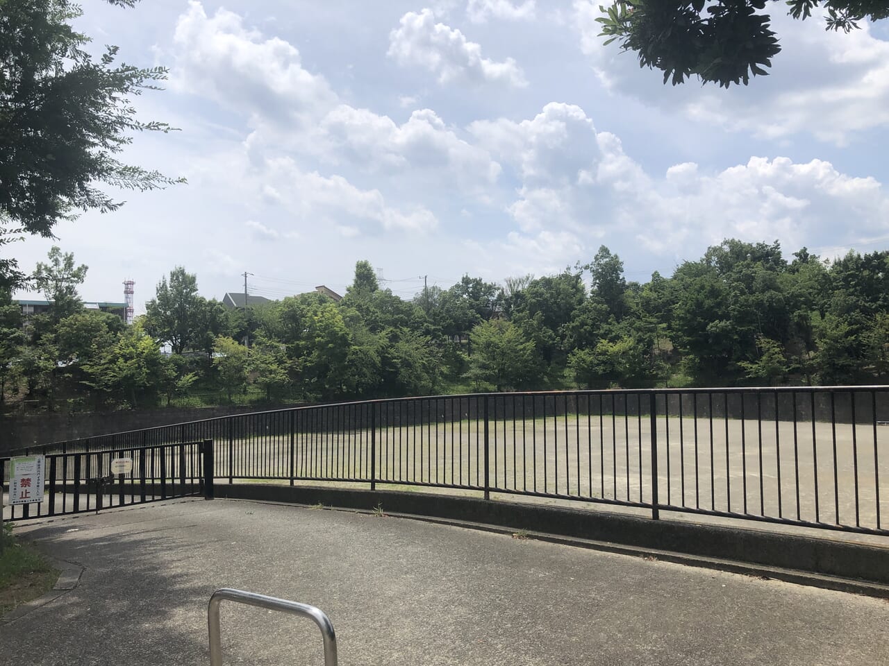 赤田西公園外観