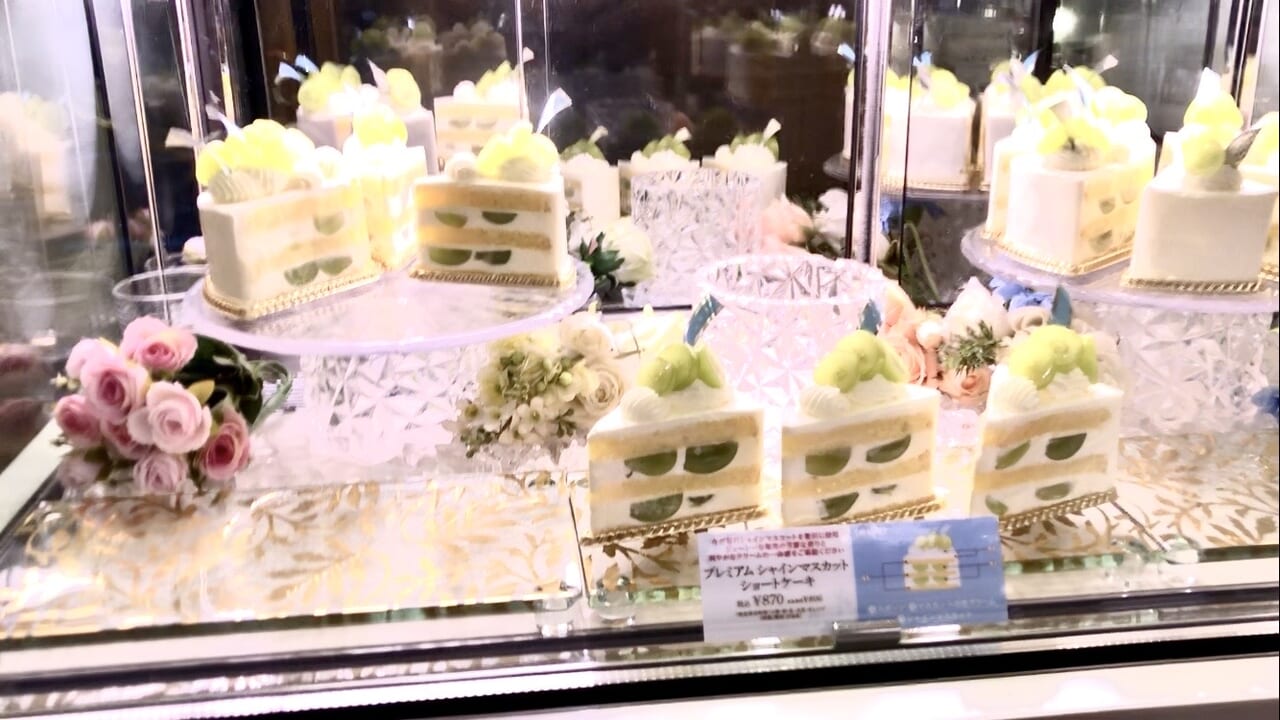 プレミアムシャインマスカットショートケーキ