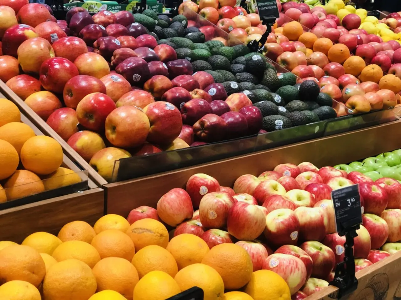 スーパーマーケット