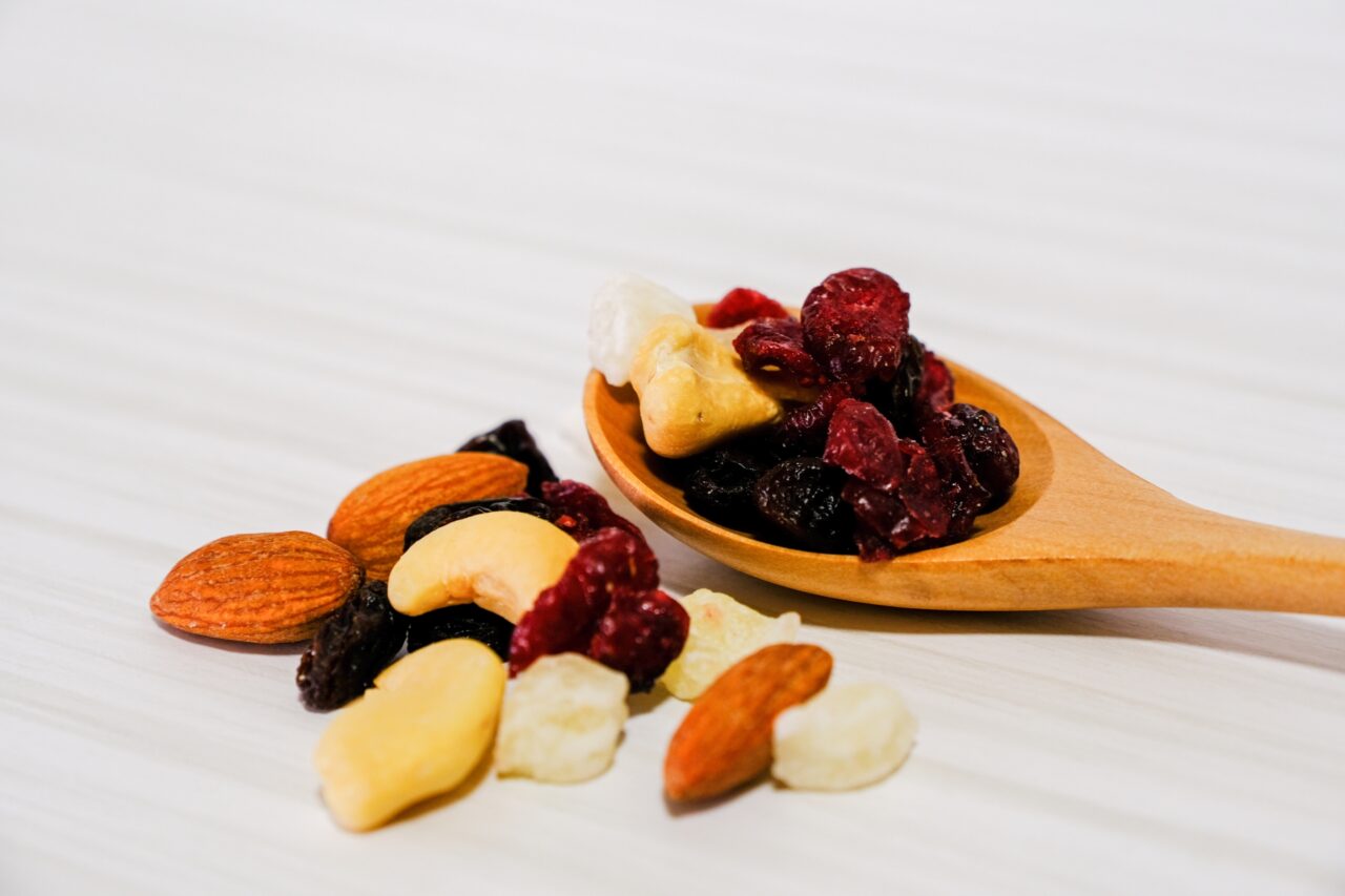 ドライフルーツとナッツ