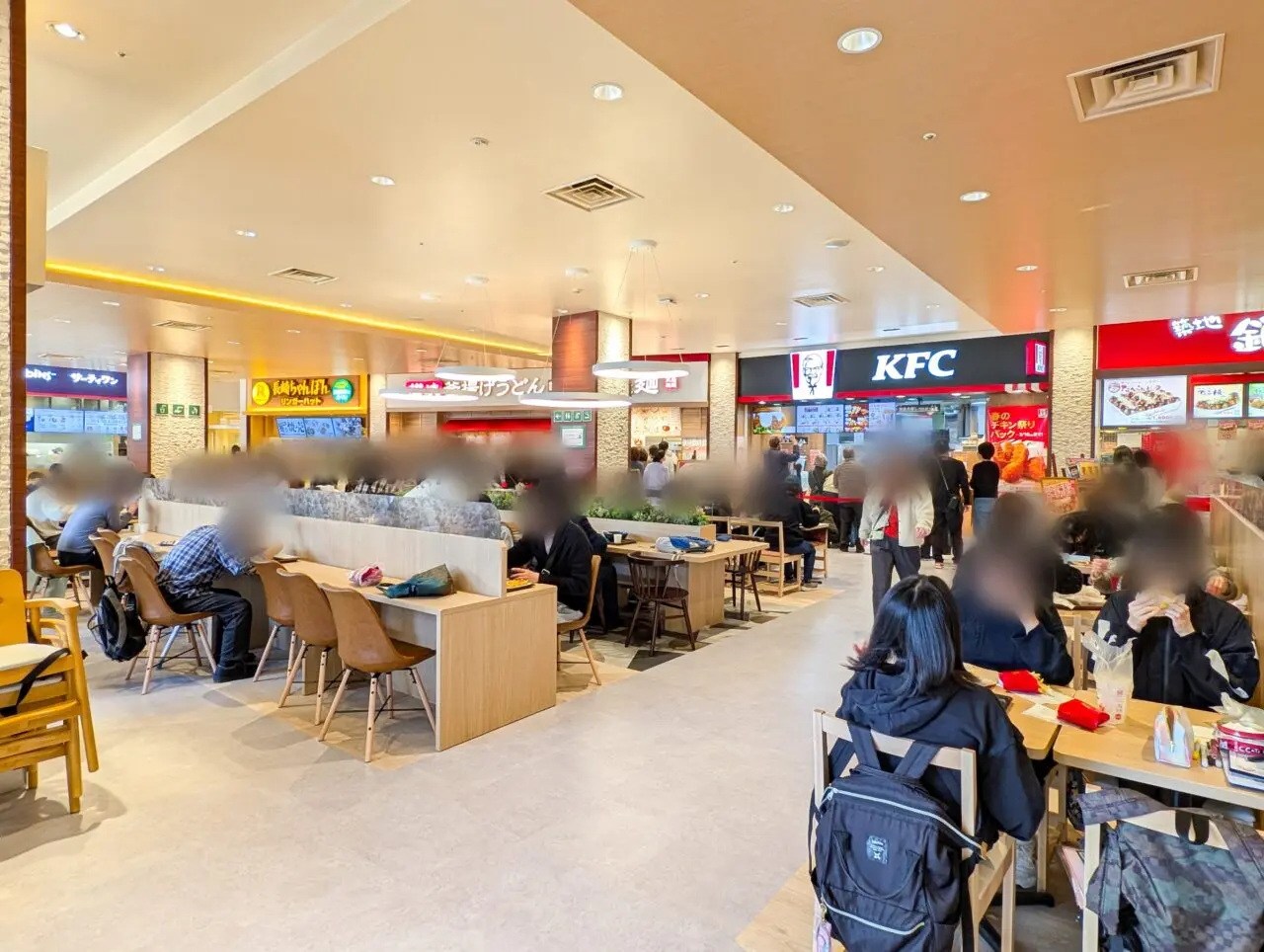 たまプラーザテラスのフードコート「テラスキッチン」リニューアルオープン当日(2026年3月1日)