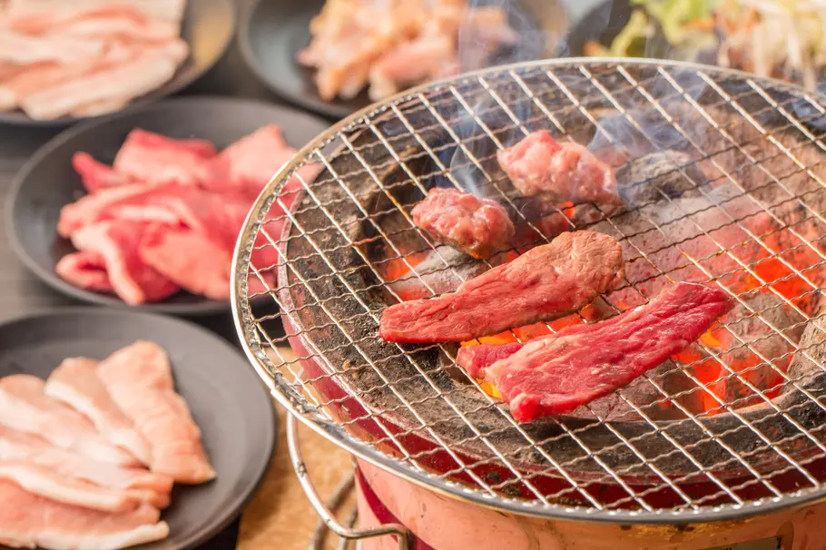 「七輪焼肉 安安」
