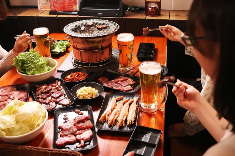 「七輪焼肉 安安」