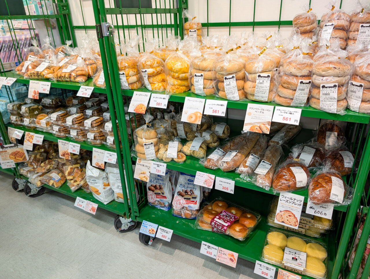東急百貨店たまプラーザ店の3階催物場に「コストコ再販店」